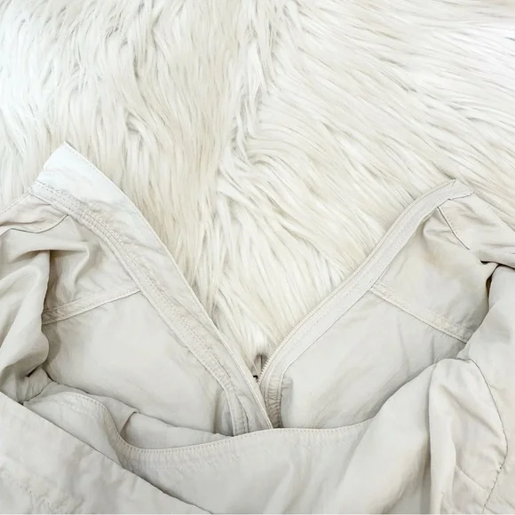 Lululemon Hood Lite Jacket 6 - Picture 8 of 8